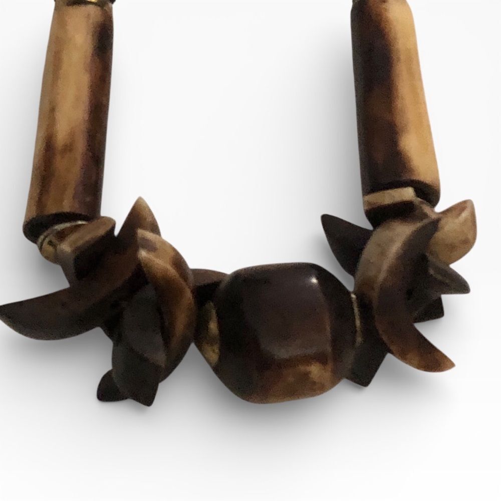 BOGO Free Vintage Hand-carved Wood (?) Statement Necklace - Picture 3 of 7